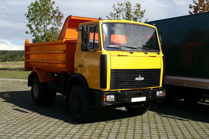 МАЗ-5551